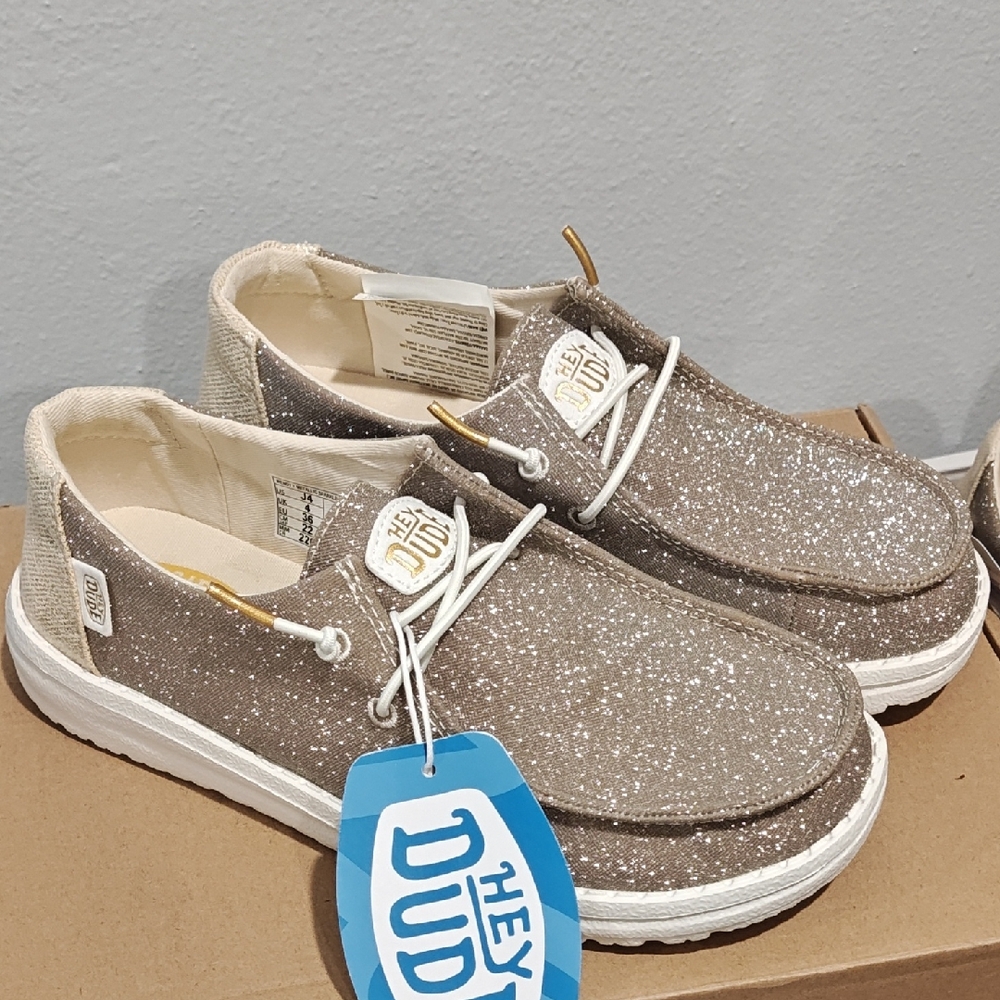 Hey Dude Girls Wendy Youth Metallic Sparkle Gold Slip On Shoes